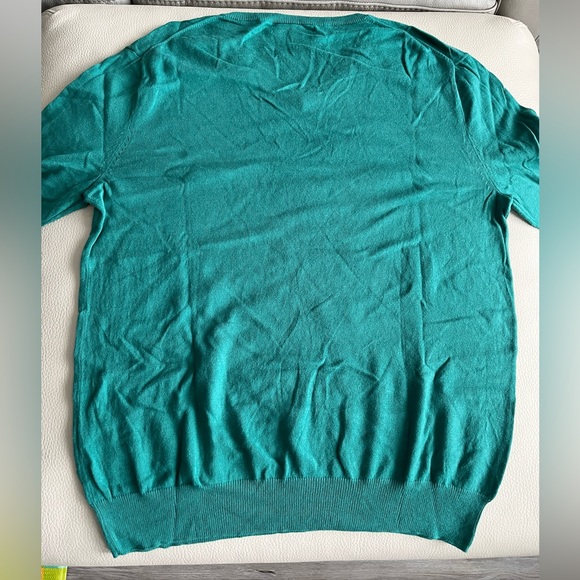 NWOT - J Crew Men’s V Neck Sweater - Size L - Picture 4 of 5